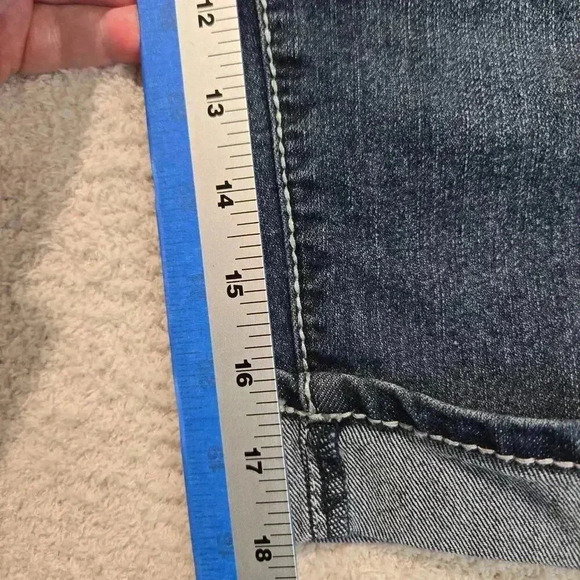 Earl Cropped Cuffed Straight leg Jeans Stud Rhinestone Embellished Women's 4 - Picture 12 of 13